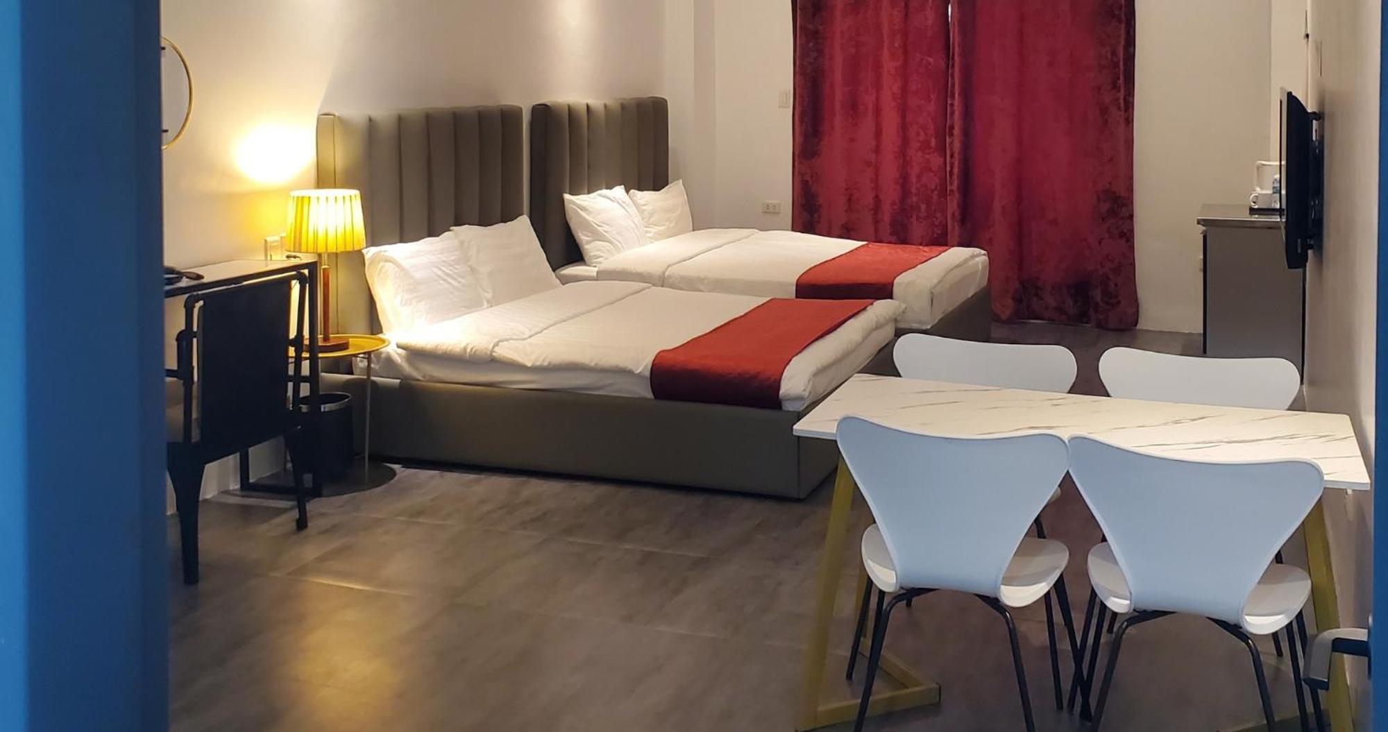 Aston Stay And Villas Mabalacat Exterior photo